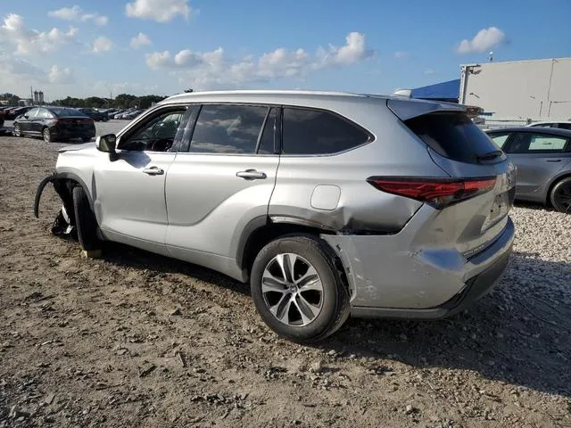 5TDGARAH1NS512875 2022 2022 Toyota Highlander- Hybrid Xle 2