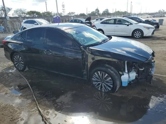 1N4BL4DVXRN344034 2024 2024 Nissan Altima- SV 4