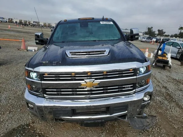 1GC1KWEY1JF213859 2018 2018 Chevrolet Silverado- K2500 Heav 5