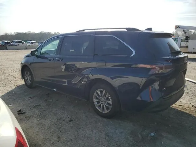 5TDYRKEC2RS215641 2024 2024 Toyota Sienna- Xle 2