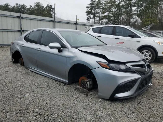 4T1G11AK9MU608868 2021 2021 Toyota Camry- SE 4