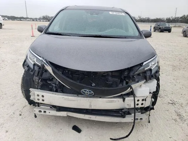 5TDJSKFC3NS072682 2022 2022 Toyota Sienna- Xle 5