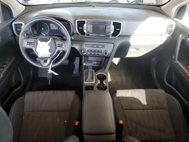 KNDPMCACXK7623164 2019 2019 KIA Sportage- LX 8