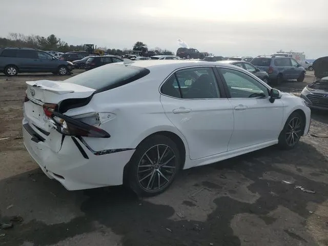 4T1G11AKXMU572012 2021 2021 Toyota Camry- SE 3