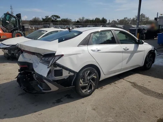 KMHLS4DG5SU906061 2025 2025 Hyundai Elantra- Sel 3