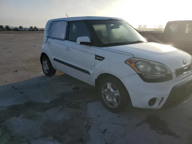 KNDJT2A50D7573091 2013 2013 KIA Soul 4