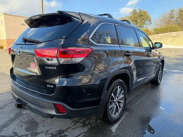 5TDJGRFH5KS075133 2019 2019 Toyota Highlander- Hybrid 4