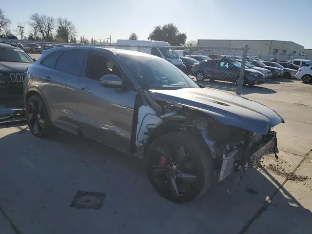 SADCZ2EE3MA681181 2021 2021 Jaguar F-Pace- Svr 4