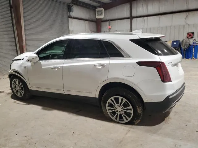 1GYKNCRS3NZ109615 2022 2022 Cadillac XT5- Premium Luxury 2