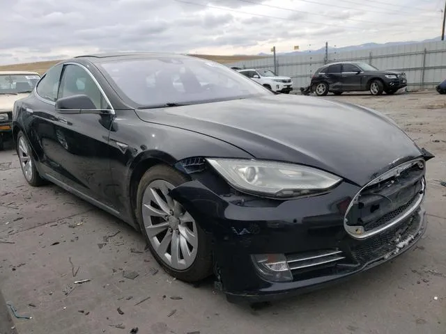 5YJSA1E24GF129747 2016 2016 Tesla MODEL S 4