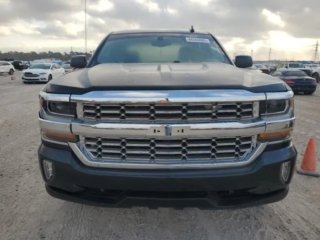 3GCUKREC7JG323431 2018 2018 Chevrolet Silverado- K1500 Lt 5