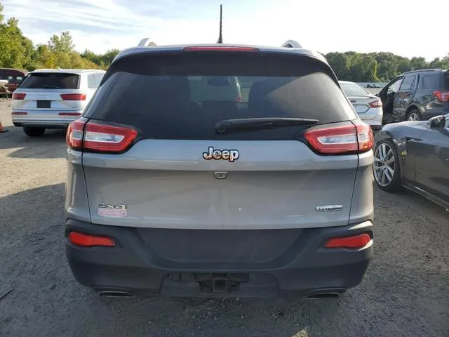 1C4PJMCS2FW565369 2015 2015 Jeep Cherokee- Latitude 6