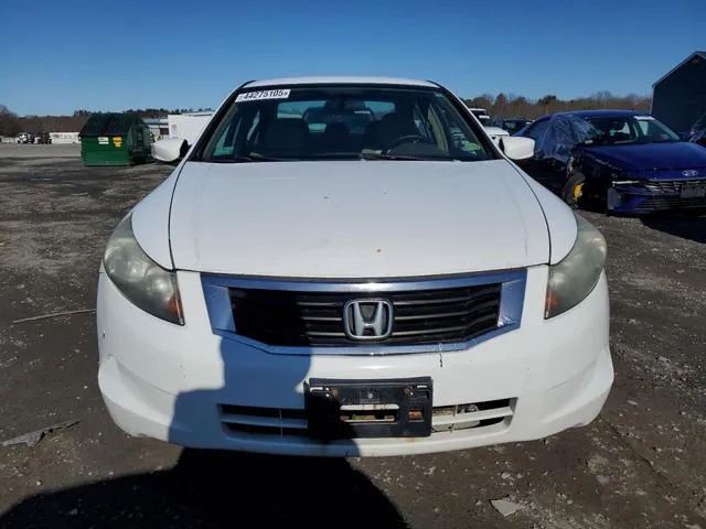 1HGCP26428A036715 2008 2008 Honda Accord- Lxp 5