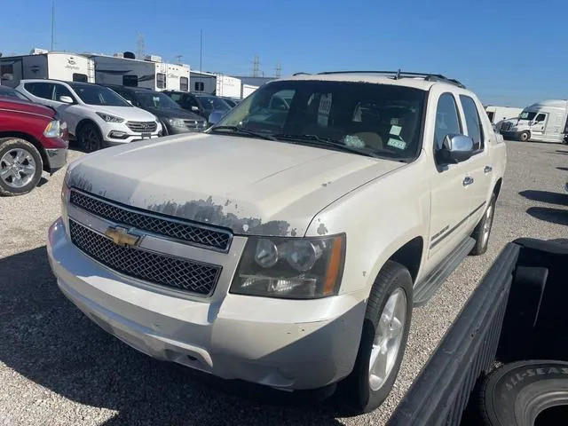 3GNTKGE3XBG402875 2011 2011 Chevrolet Avalanche- Ltz 2