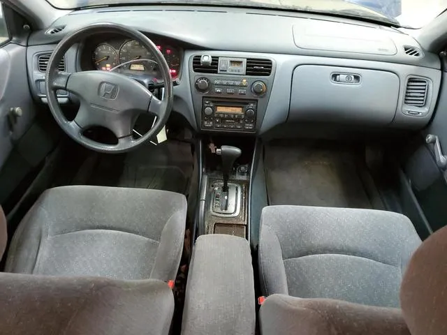 1HGCF86662A119952 2002 2002 Honda Accord- Value 8