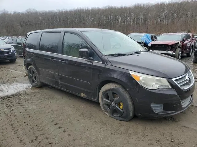 2V4RW5DX3AR333557 2010 2010 Volkswagen Routan- Sel 4