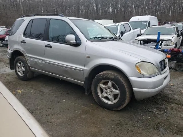 4JGAB54E4YA160448 2000 2000 Mercedes-Benz ML-Class- 320 4