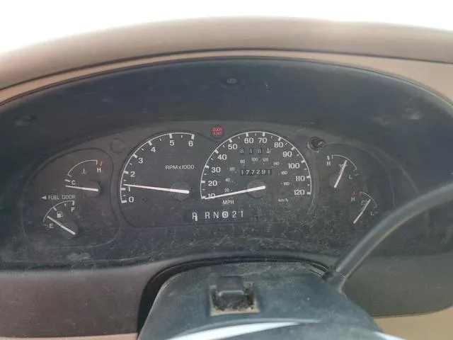 1FMZU32E0WUB20397 1998 1998 Ford Explorer 9