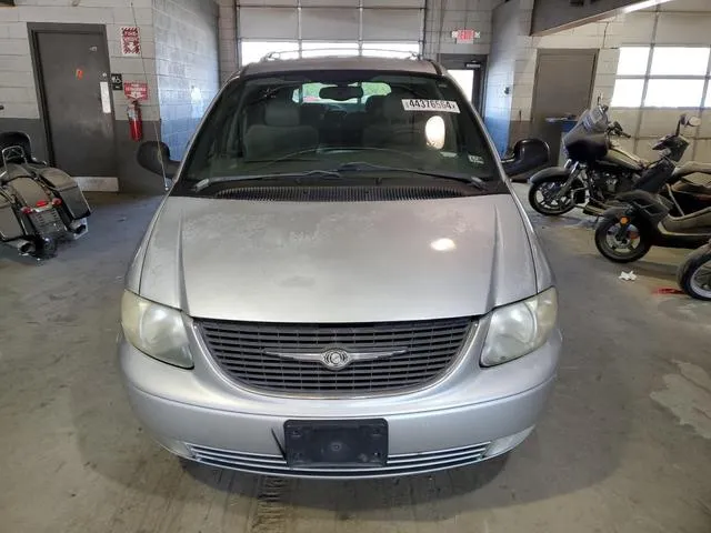 2C8GP64L63R222150 2003 2003 Chrysler Town and Country- Limited 5