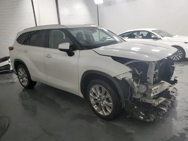 5TDYZRAH0NS558727 2022 2022 Toyota Highlander- Limited 4