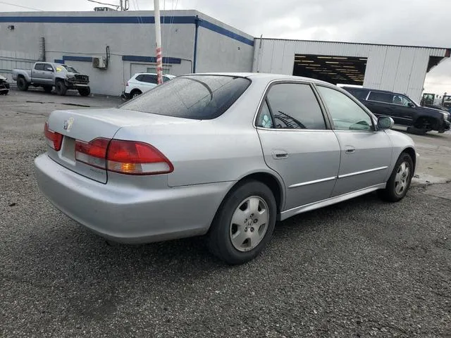 1HGCG165X2A067818 2002 2002 Honda Accord- EX 3