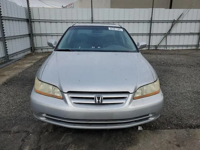 1HGCG165X2A067818 2002 2002 Honda Accord- EX 5