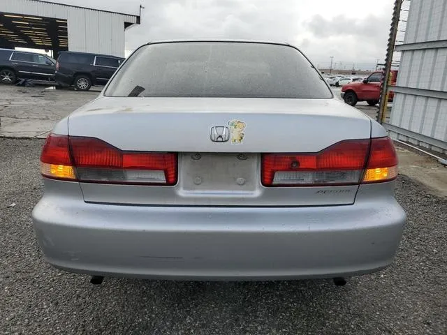 1HGCG165X2A067818 2002 2002 Honda Accord- EX 6