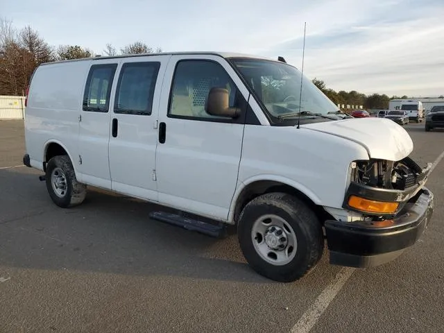 1GCWGAFP5L1155304 2020 2020 Chevrolet Express 4