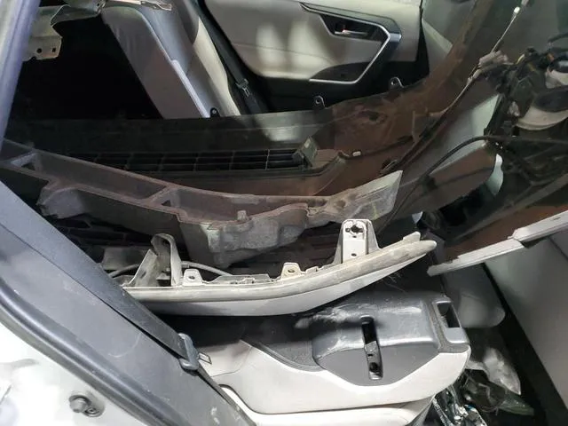 2T3RWRFV1KW022231 2019 2019 Toyota RAV4- Xle 10