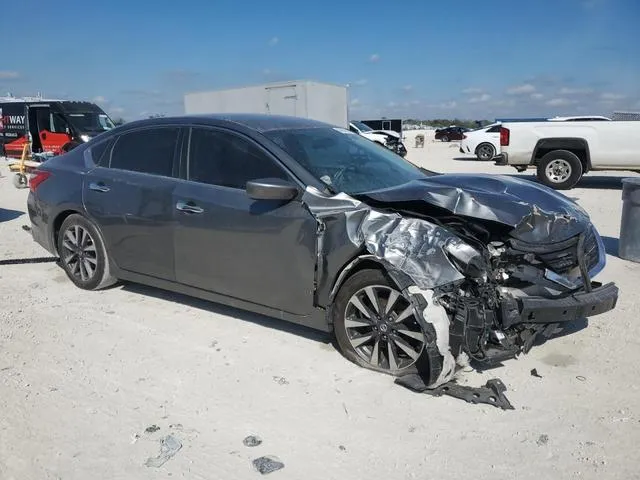 1N4AL3AP5HC256143 2017 2017 Nissan Altima- 2-5 4