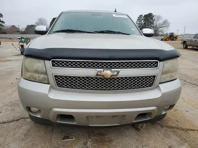 1GNFC36089R190088 2009 2009 Chevrolet Suburban- C1500 Ltz 5