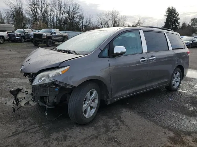 5TDKK3DC3CS255753 2012 2012 Toyota Sienna- LE 1