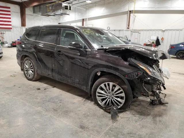 5TDFZRBH7MS142100 2021 2021 Toyota Highlander- Platinum 4