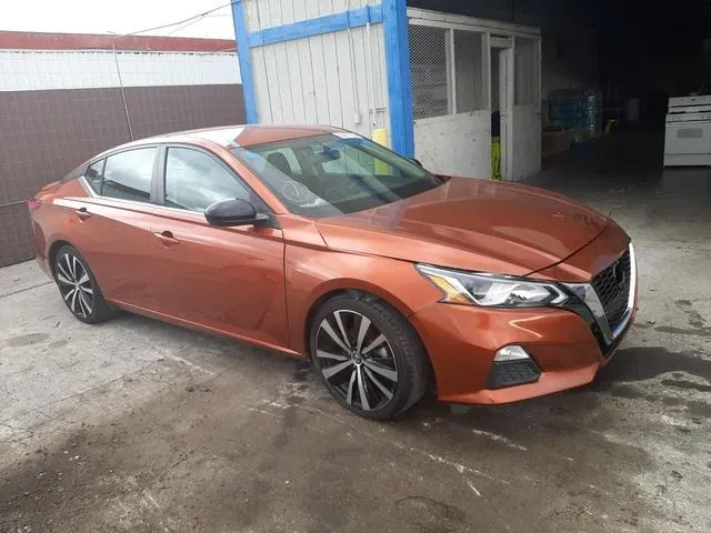 1N4BL4CV9LC136523 2020 2020 Nissan Altima- SR 4