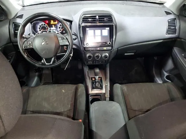 JA4APUAU8NU018538 2022 2022 Mitsubishi Outlander- ES 8