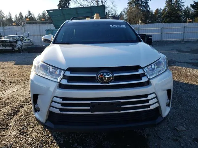 5TDJZRFH5KS933372 2019 2019 Toyota Highlander- SE 5