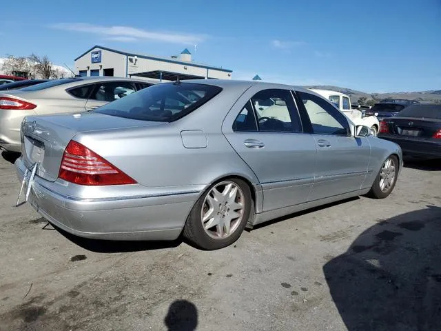 WDBNF67J06A482377 2006 2006 Mercedes-Benz S-Class- 350 3