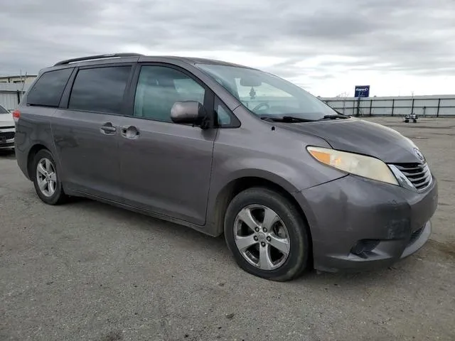 5TDKK3DC5DS307045 2013 2013 Toyota Sienna- LE 4