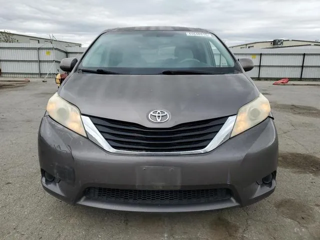 5TDKK3DC5DS307045 2013 2013 Toyota Sienna- LE 5