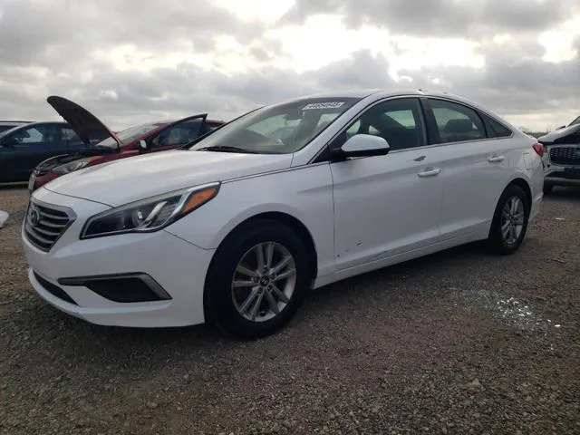 5NPE24AF2HH564760 2017 2017 Hyundai Sonata- SE 1