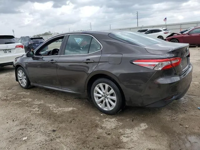 4T1B11HK8JU608243 2018 2018 Toyota Camry- L 2