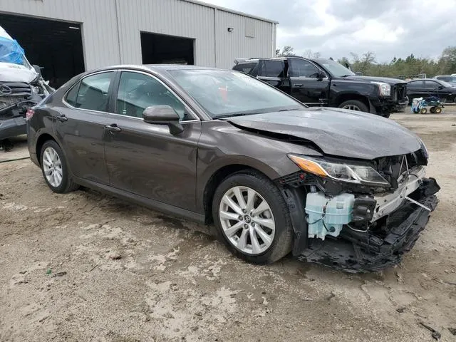 4T1B11HK8JU608243 2018 2018 Toyota Camry- L 4