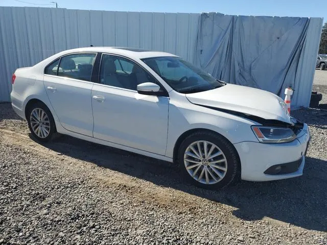 3VWL17AJ9EM336290 2014 2014 Volkswagen Jetta- Sel 4