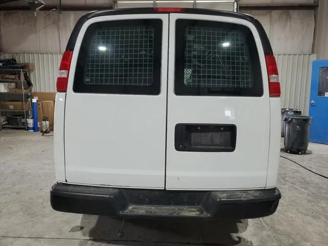 1GCWGAFG4K1243341 2019 2019 Chevrolet Express 6