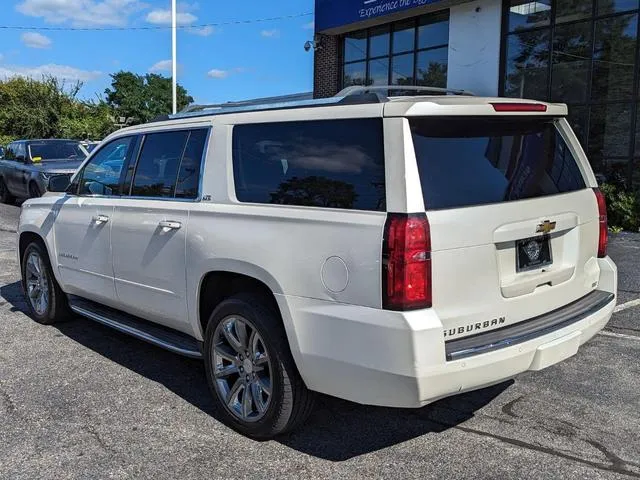 1GNSKKKC4FR160268 2015 2015 Chevrolet Suburban- K1500 Ltz 3