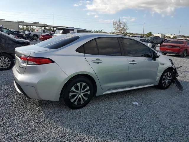 JTDEAMDE8MJ017564 2021 2021 Toyota Corolla- LE 3