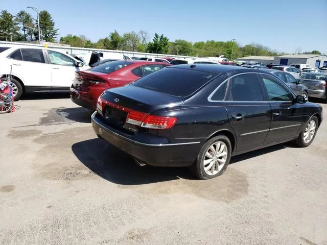 KMHFC46FX8A288471 2008 2008 Hyundai Azera- SE 4