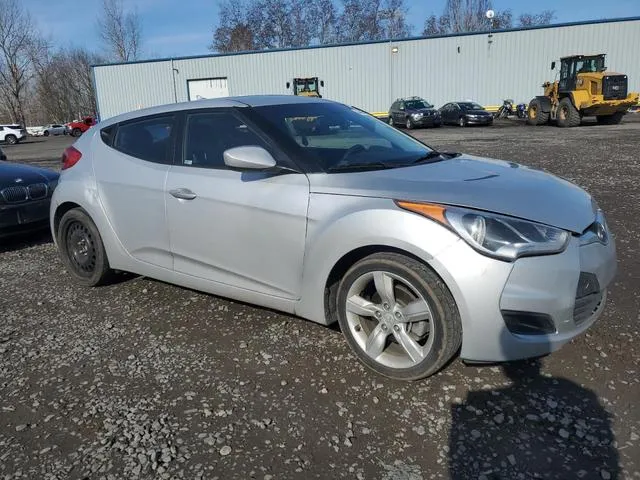 KMHTC6AD0FU236783 2015 2015 Hyundai Veloster 4