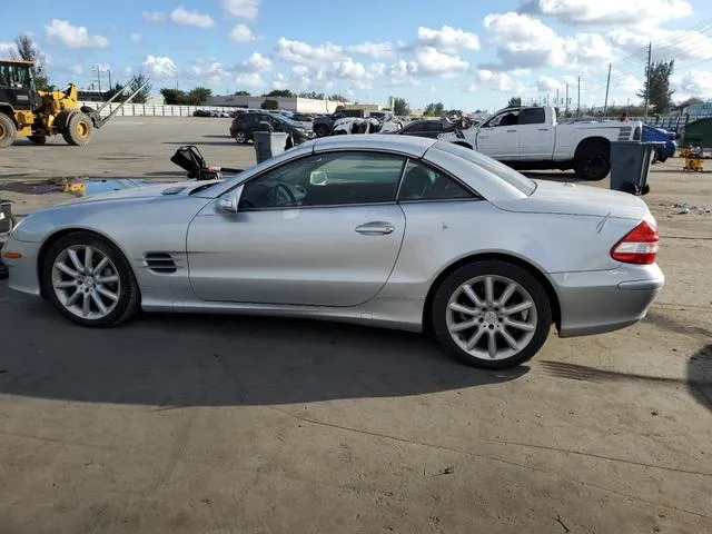 WDBSK71F07F118845 2007 2007 Mercedes-Benz SL-Class- 550 2