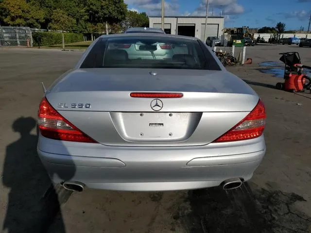 WDBSK71F07F118845 2007 2007 Mercedes-Benz SL-Class- 550 6